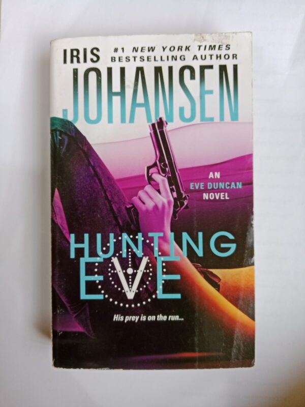 Hunting Eve by Iris Johansen