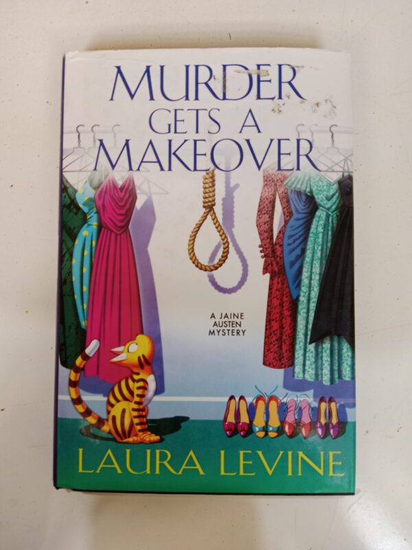Murder Gets a Makeover by Laura Levine