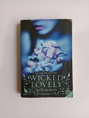 Wicked Lovely by Melissa Marr